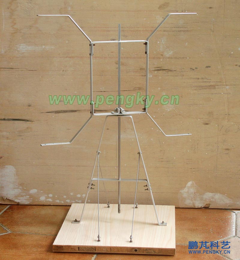 垂直軸風(fēng)力機(jī)模型塔架與風(fēng)輪支架