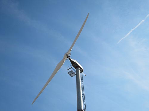 2葉片水平軸風(fēng)力發(fā)電機(jī)01