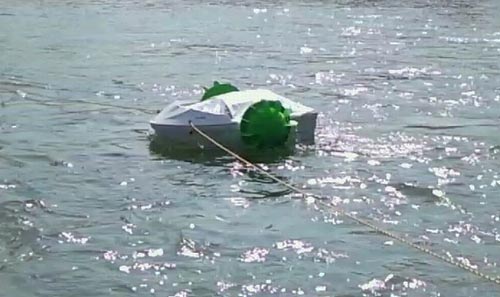 漂浮水車發(fā)電