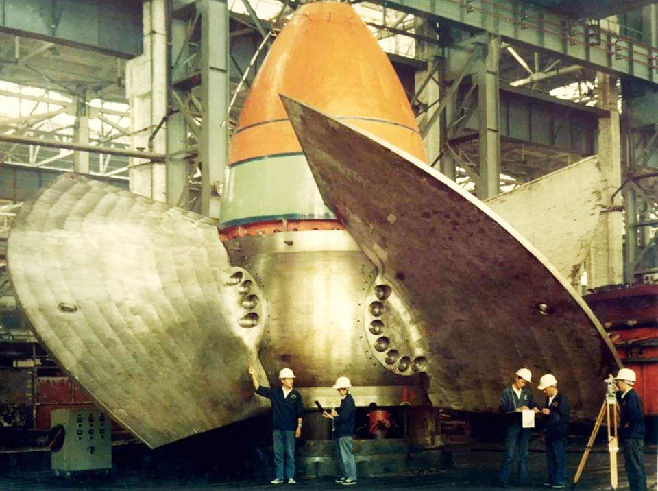 葛洲壩水電站水輪機(jī)轉(zhuǎn)輪