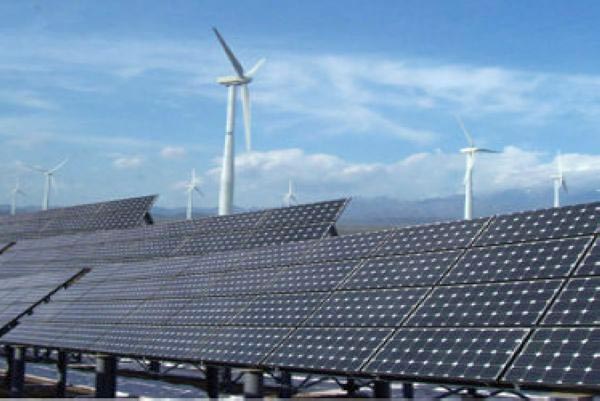 大型風(fēng)光互補(bǔ)發(fā)電系統(tǒng)