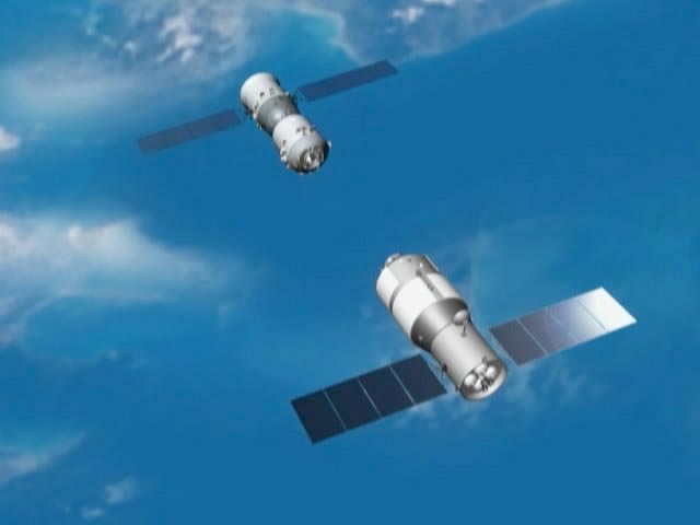 神舟八號飛船與天宮一號空間站